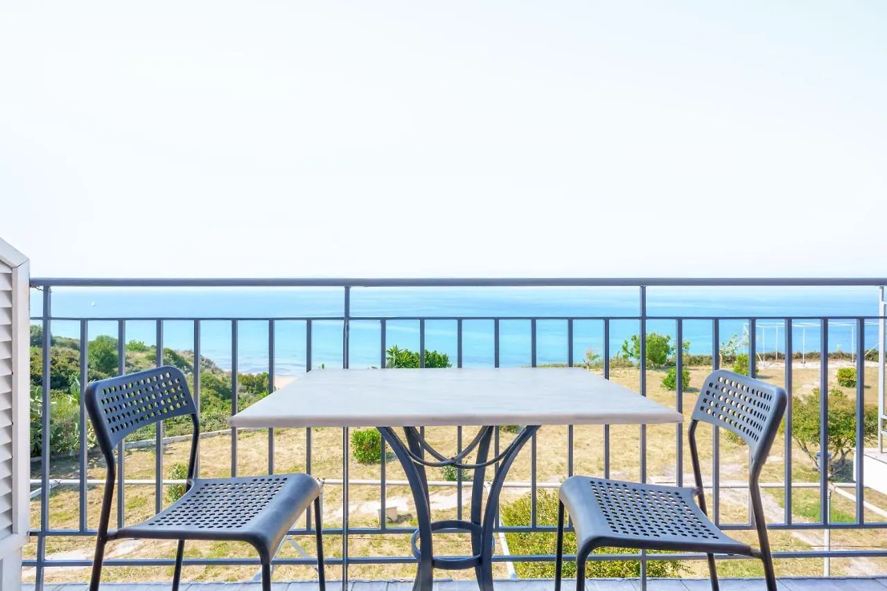 Ponente Studios Mounda Beach Ratzaklíon 0*,  ギリシャ